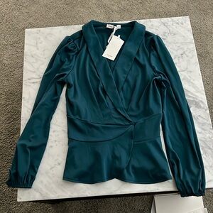 NWT medium Grace Karin teal blouse